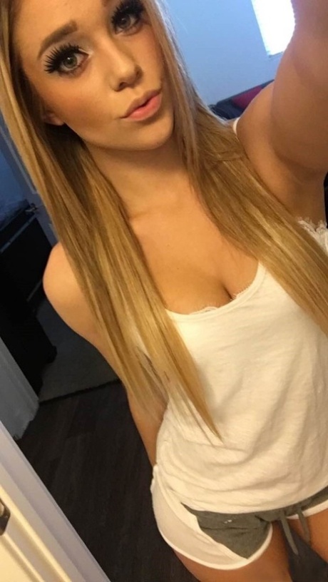blonde selfie nice galleries