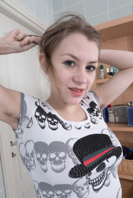 Kira Star model beautiful pictures