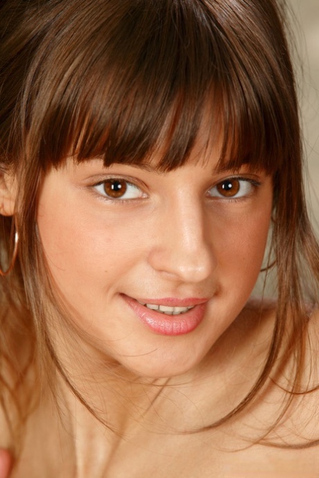 cute face nudes pictures