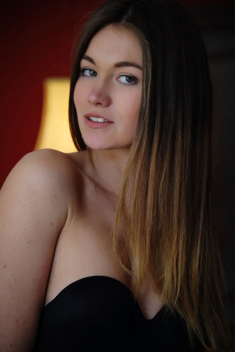 Solveig sexy actress photo