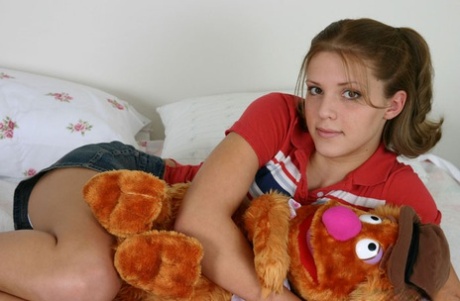 Karen Dreams model naked gallery