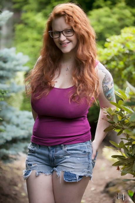lunettes à gros seins parfait érotique des photos
