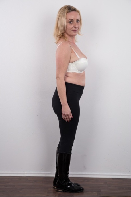 madura checa caliente xxx imagen