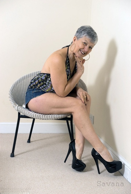 abuela de pelo corto sexo caliente imagen