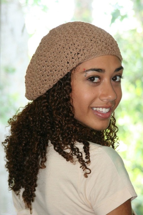 Mimi Allen nice star img