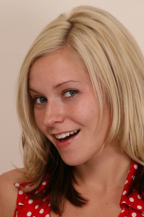 Lena Nicole pornstar hd gallery