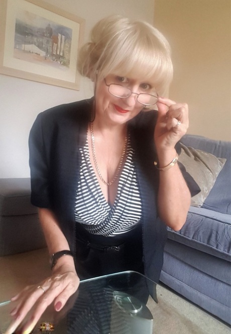 Lorna Blu star nudes img