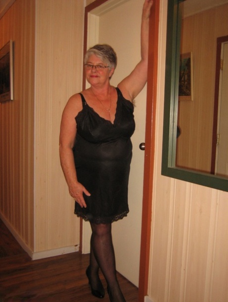 bestemor strømpebukse porno perfekt bilde