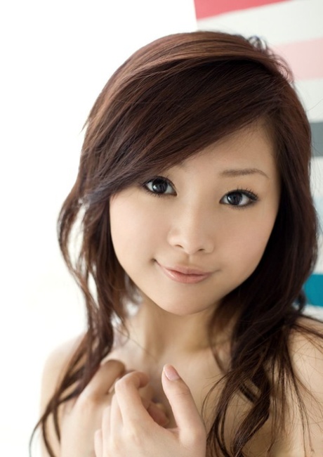 Suzuka Ishikawa high quality actress pic