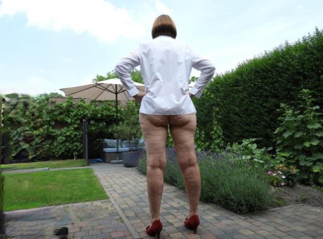 pawg granny art porn archive