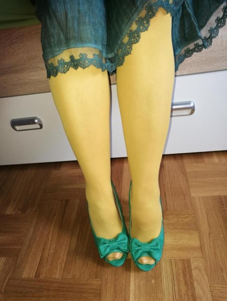 おばあちゃんのパンスト 美しい裸 写真