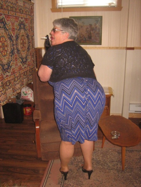 big ass granny free sex pics
