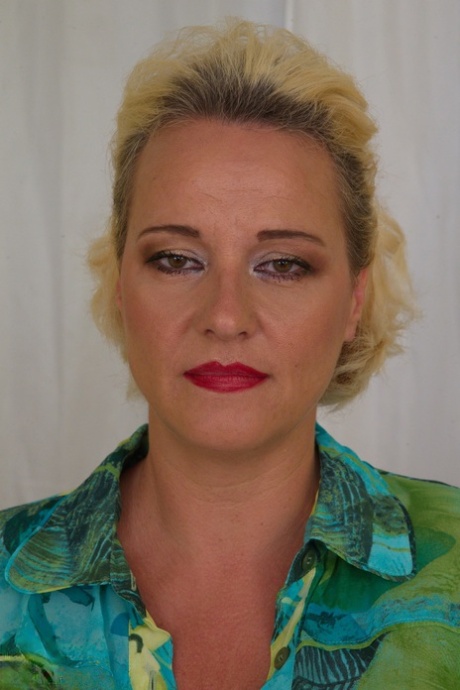 visage mature nus de haute qualité galerie