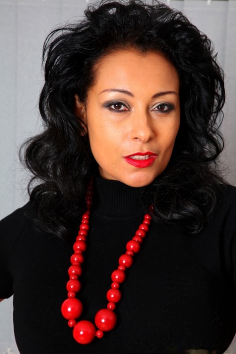 visage mature nus gratuits photo