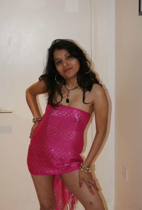 Kavya Sharma porn actress gallery