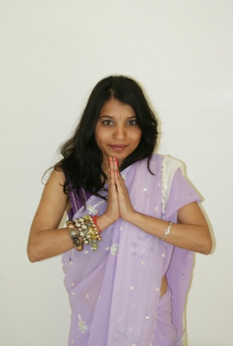 Kavya Sharma actress pic
