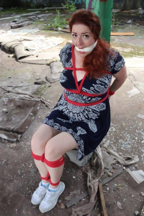 bondage rousse top jolie collection