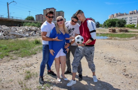 baculatý gangbang exkluzivní erotika archiv