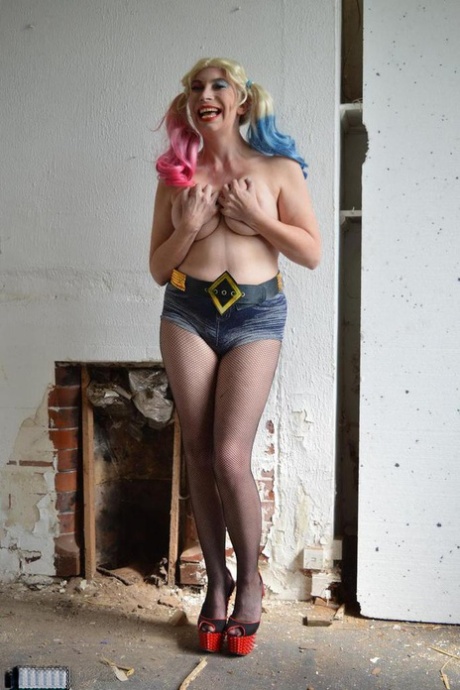 zralé cosplaye sexy hezká galerie