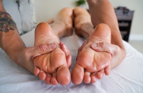 pieds duniversité sexe artistique img