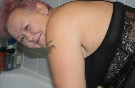 tatouage de grand-mère parfait xxx img