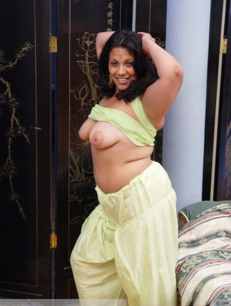 milf indienne haut de gamme image