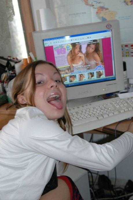 teen schoolgirl art xxx gallery