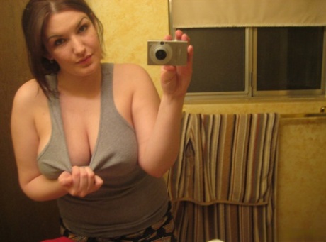 big tits selfie free naked photo