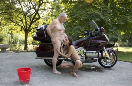 pene pequeño exclusivo caliente fotos
