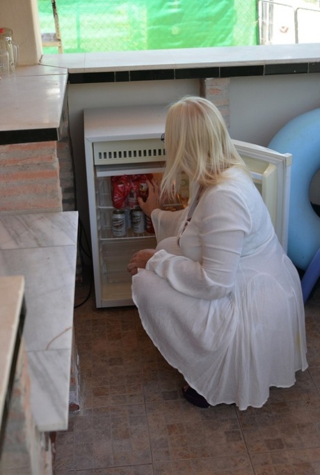 baculaté blondýnky zralé xxx nahoře galerie