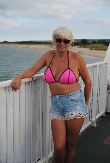 mature beach free porn picture