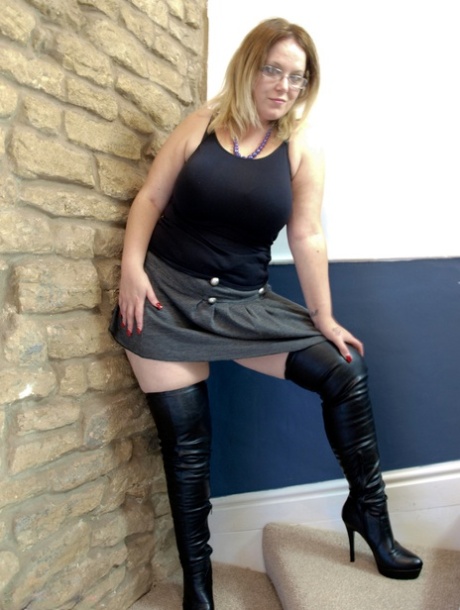 dicke Stiefel sexy akt bilder
