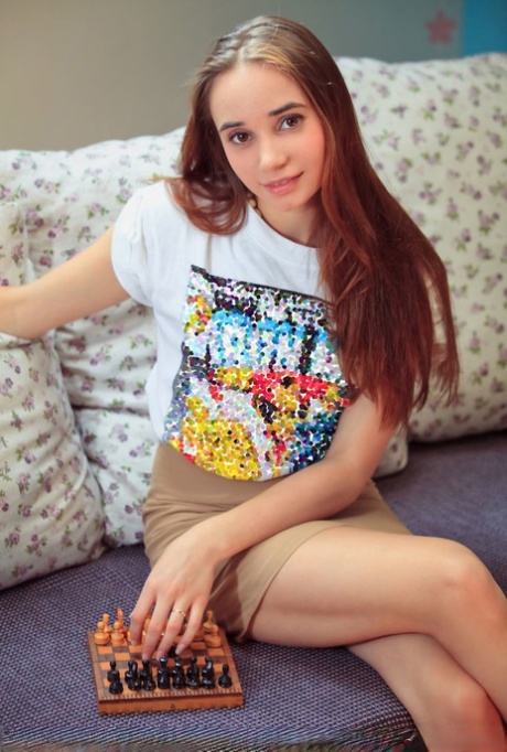 Messiah pretty model photo
