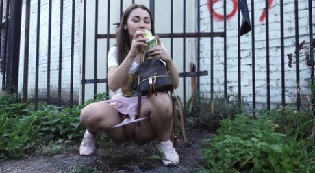 public pissing free sex images