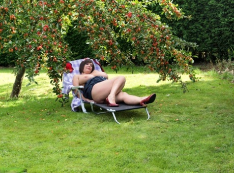 bbw en extérieur top magnifique images