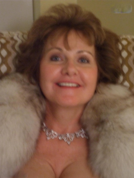 granny face nude images