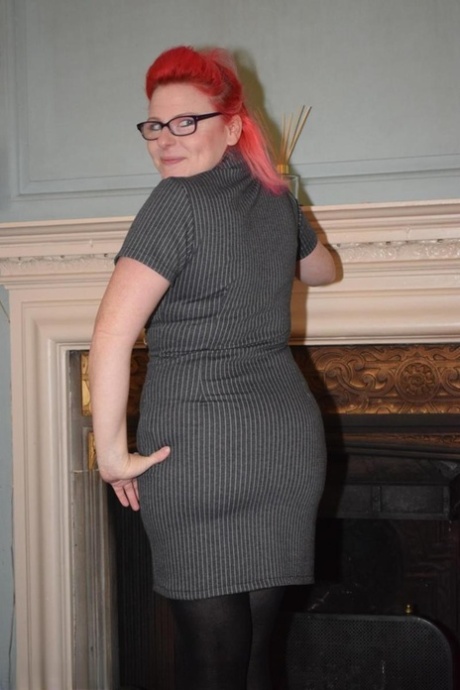 bbw bent over hd images