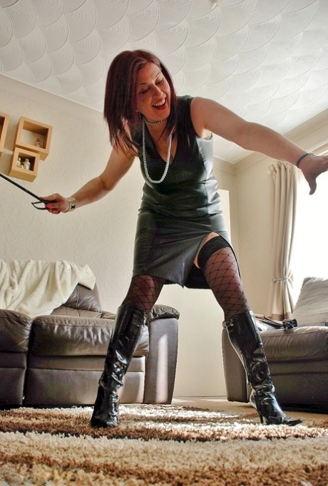 leather skirt art porn gallery