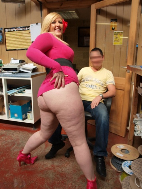 cougar formosa bel pornografico archivio