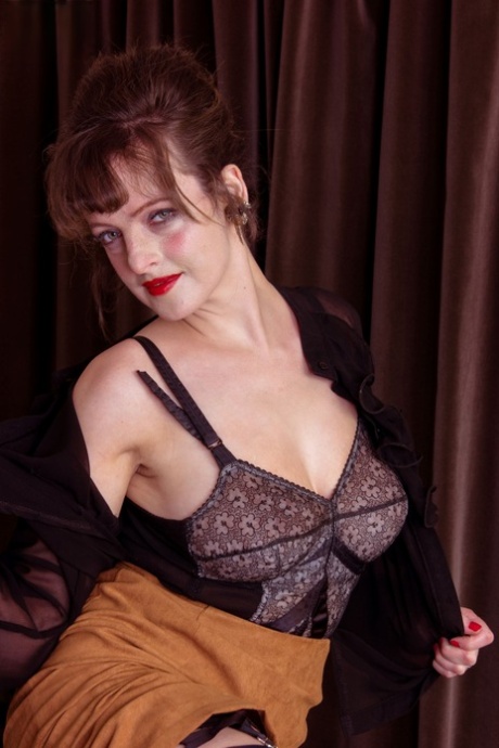 lingerie de colegial nu pornográfico fotos