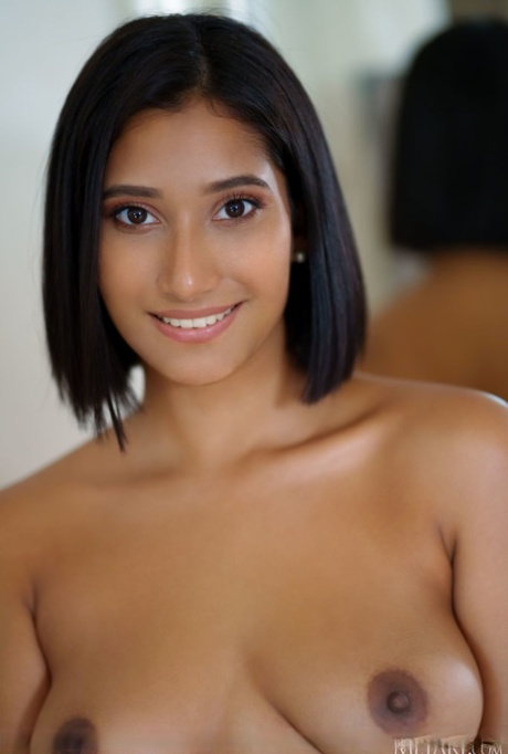 latinamerikansk babe vakker porno bilde