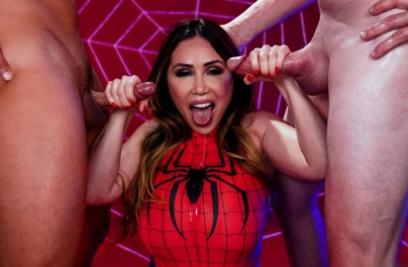 cosplay cum pornos photos