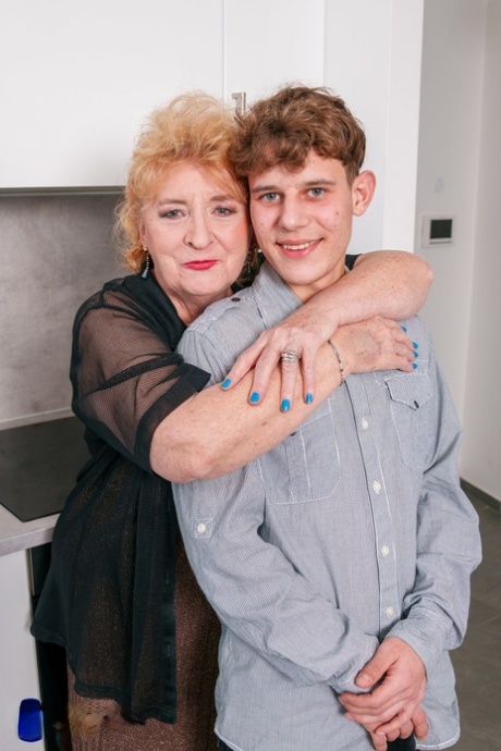 granny seduces boy free sexy pic
