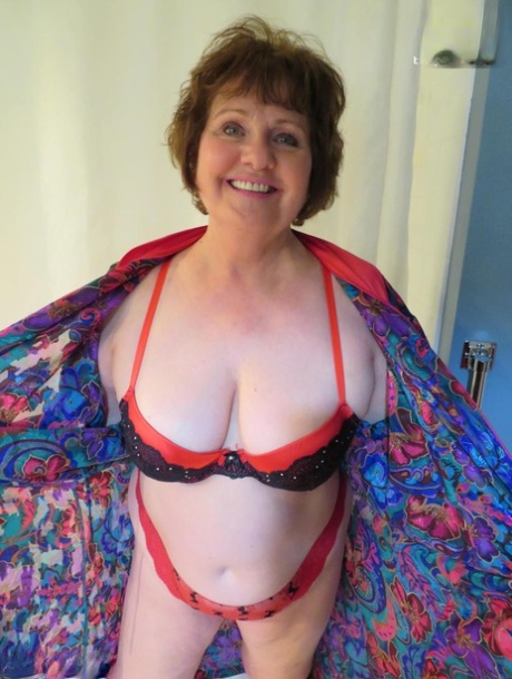 décolleté potelé jolie et gratuite photo