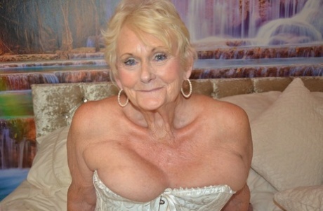 granny lingerie nice images