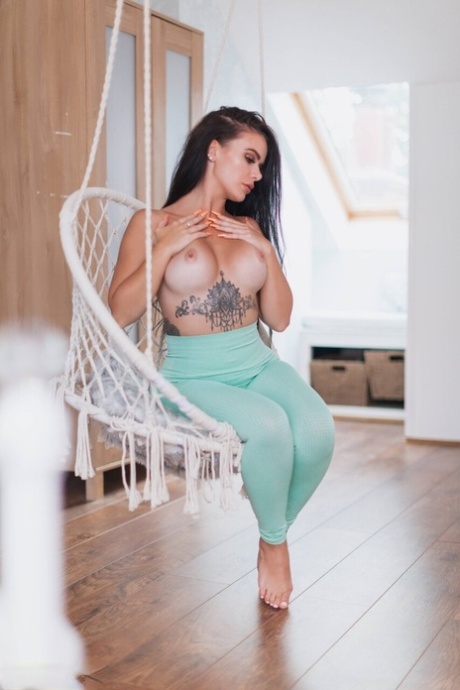 big tits tattoo free sex pictures