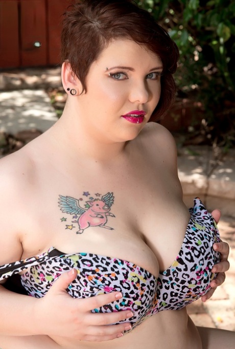 BBW-Tätowierung beste hübsche foto