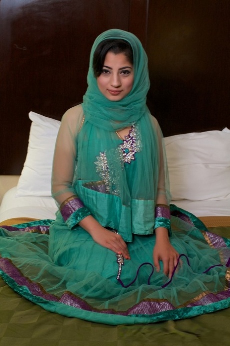 Nadia Ali nice pornstar pics