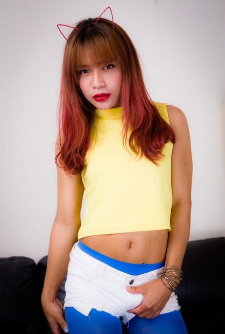 punčocháče ladyboy akty zdarma archiv