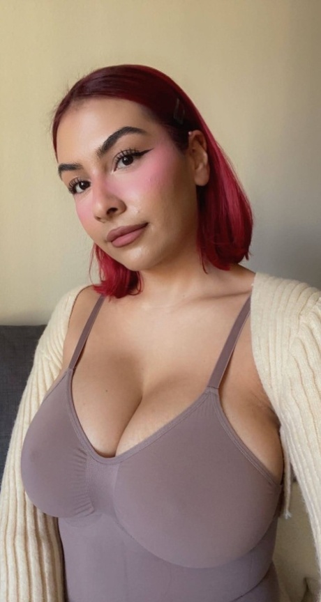 selfie s prsy top exkluzivní fotografie